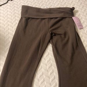 Brown comfortable brand new Wild fable sweatpants or yoga pants!!